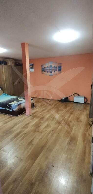 For sale - Floor of a house in Kiuchuk Parij,  Plovdiv