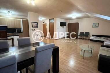 Închiriere - Apartament în Center,  Varna