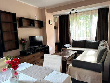 Miete - Wohnung in Alei Wazrajdane,  Ruse