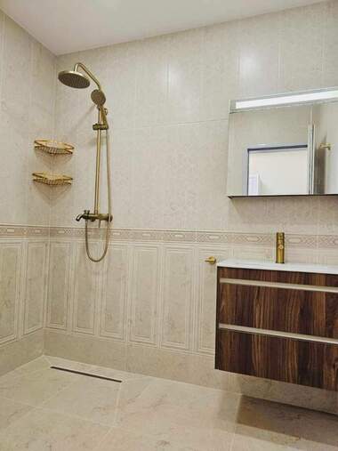 Închiriere - Apartament în Hristo Smirnenski,  Plovdiv
