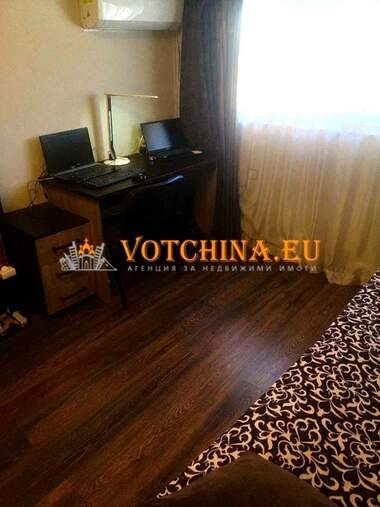 Vânzare - Apartament în Center,  Varna