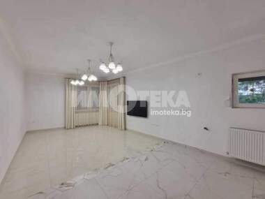 Продажба - Къща в Оборище,  София