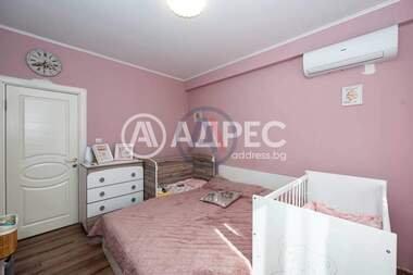 Vânzare - Casă în Brestnik,  Plovdiv