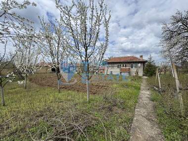 Продажба - Къща в Янтра,  Велико Търново