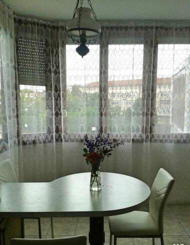 Vânzare - Apartament în Țentăr,  Burgas