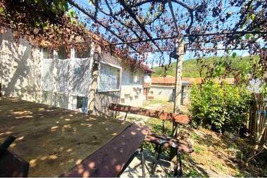 For sale - House in Ovcharovo,  Shumen