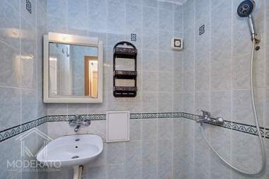 Продажба - Апартамент в Център,  Бургас