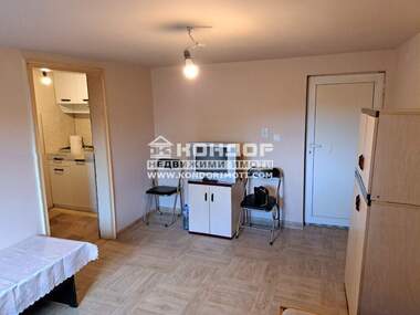 Vânzare - Apartament în Kărșiaka,  Plovdiv