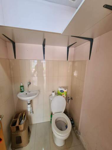 Miete - Laden/Büro/Schönheitssalon/Gastronomie/Zahnarztbüro in Zentar,  Haskowo