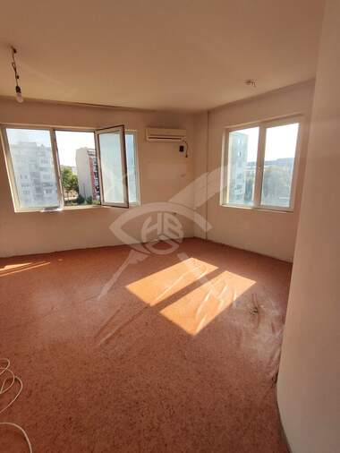Продажа - Квартира в Меден Рудник,  Бургас