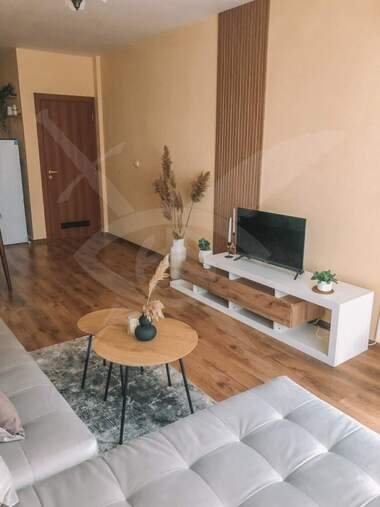 Închiriere - Apartament în Okrăjna bolnița - Generali,  Varna