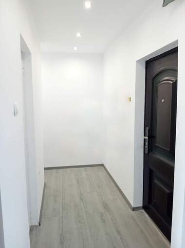 Verkauf - Wohnung in Trakia,  Schumen