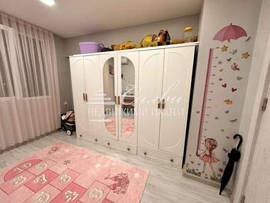 Vânzare - Apartament în Center,  Șumen