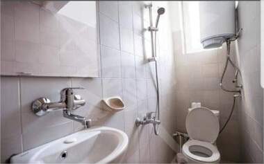 Închiriere - Etaj din casă în Center,  Plovdiv