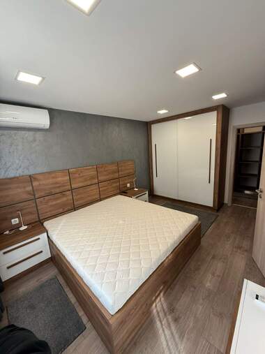 Kira - Apartman olarak Karşiaka,  Plovdiv