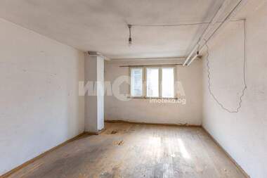 For sale - Apartment in Aksakovo,  Varna