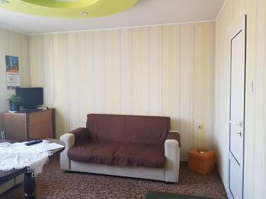 Продажба - Етаж от къща в Дружба 2,  Русе
