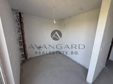 Продажба - Апартамент в Остромила,  Пловдив