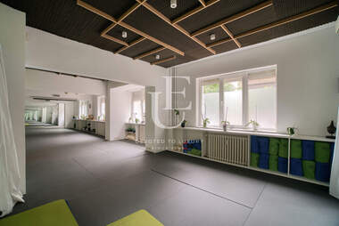 Verkauf - Wohnung in Center,  Sovia