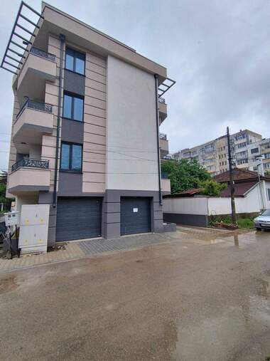 For rent - Parking spot in Varosha,  Targovishte