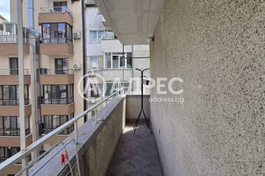 Ενοίκιο - Διαμέρισμα σε Спортна зала,  Варна