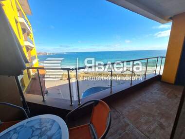 Vânzare - Apartament în Nesebăr,  Burgas