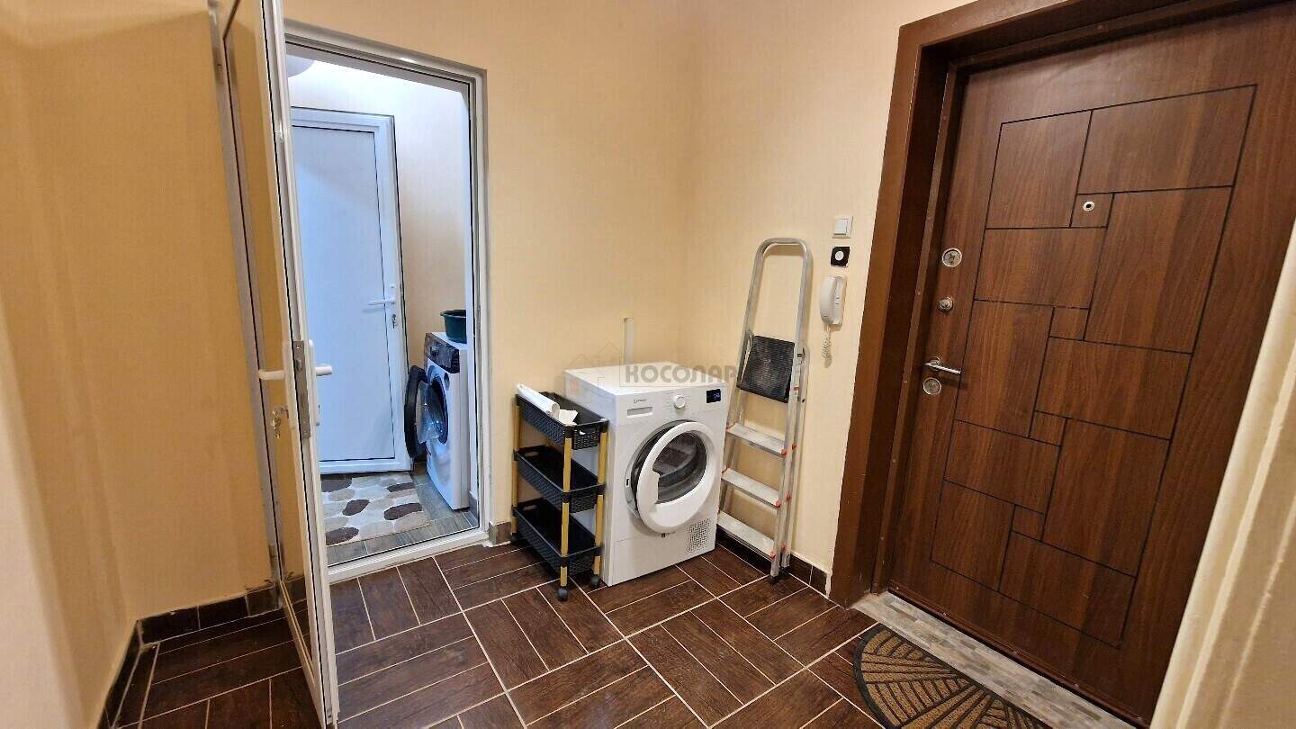 Cu trei camere Apartament în Center, Ruse – fotografia 3