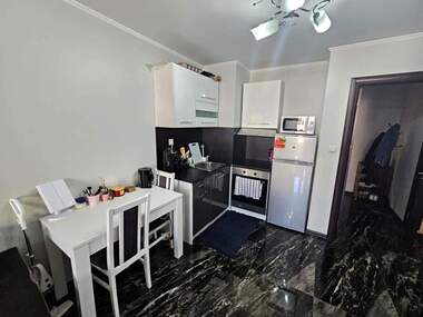 Miete - Wohnung in Mladejki halm,  Plowdiw