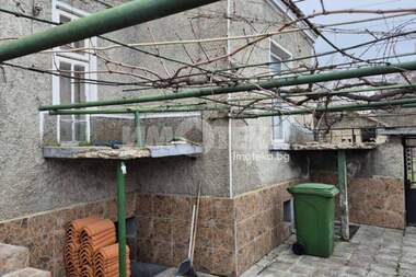For sale - House in Devnia,  Varna