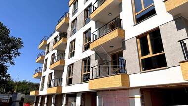 Satış - Apartman olarak Mladejki halm,  Plovdiv