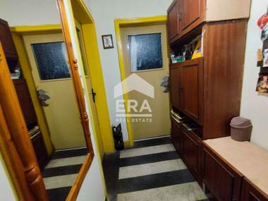 For sale - House in Kuba,  Haskovo