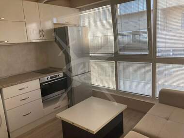 Kira - Apartman olarak Pogrebi,  Varna