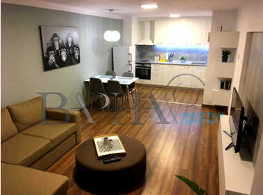 Наем - Апартамент в Спортна зала,  Варна