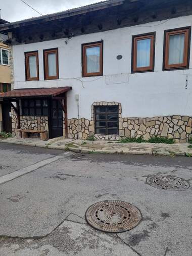 Închiriere - Clădire în Bansko,  Blagoevgrad
