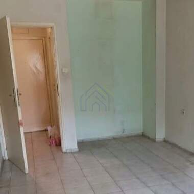 Продажба - Апартамент в Център,  Русе
