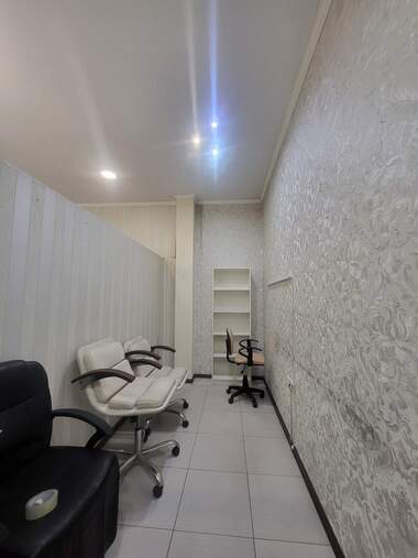 Vânzare - Salon de frumusețe/Birou/Magazin/Depozit/Cabinet de stomatologie în Idealen țentăr,  Pazardjik