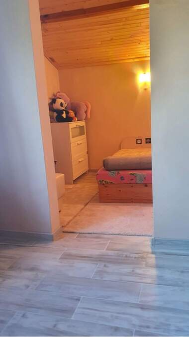 For sale - House in Aprilovo,  Sofia Oblast