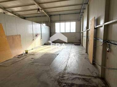 Închiriere - Spațiu industrial în Metro,  Stara Zagora