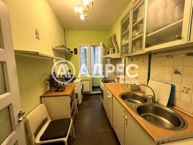 Vânzare - Apartament în Oboriștie,  Sofia