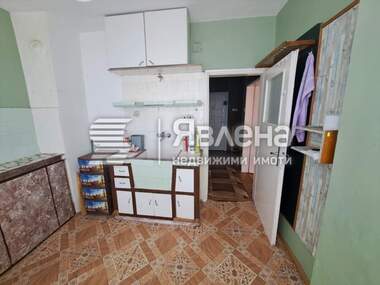 Продажба - Апартамент в Център,  Ямбол