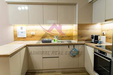Kira - Apartman olarak Mladost 2,  Varna