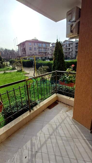 Vânzare - Apartament în Țarevo,  Burgas