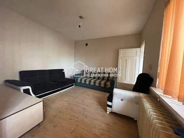 Verkauf - Etage von Haus in Kooperatiwen  pazar,  Targowishte