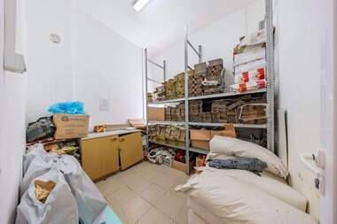 Verkauf - Industriegebäude in Kaleyza,  Lowetsch