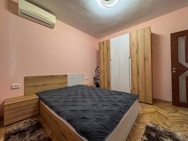 Miete - Wohnung in Zentar,  Burgas