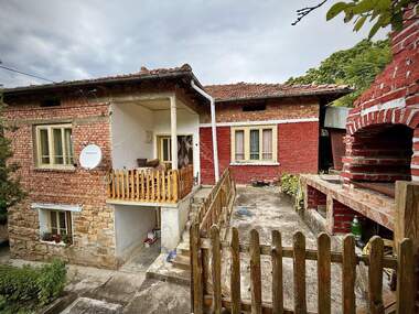 Vânzare - Casă în Nikolaevo,  Veliko Tărnovo