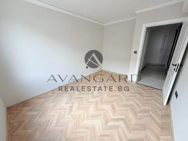 Продажба - Апартамент в Остромила,  Пловдив
