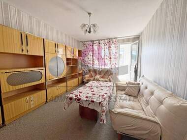 Închiriere - Apartament în Center,  Varna
