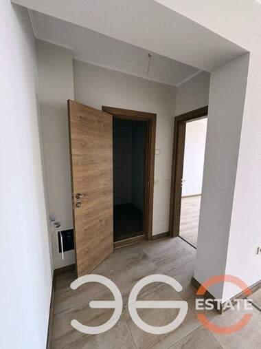 Продажба - Апартамент във Виница,  Варна