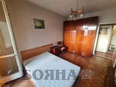 Vânzare - Apartament în Midia Enos,  Ruse